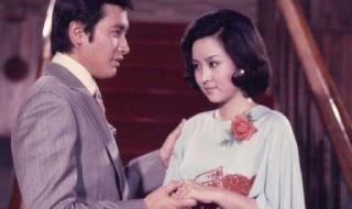 心有千千结不忍吐离别 心有千千结不忍吐离别